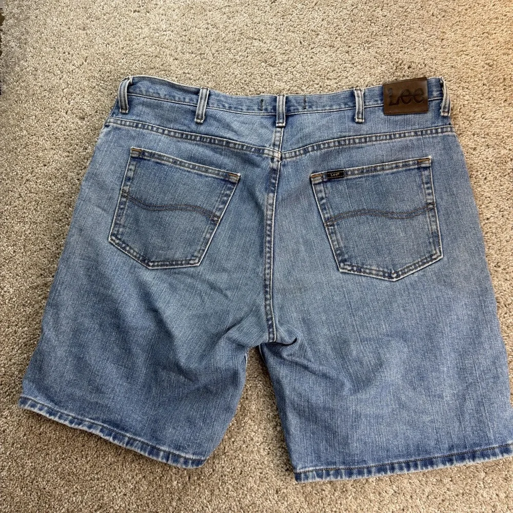 Baggy Lee Denim Shorts Mens 38 Blue Relaxed Fit Jorts 5 Pocket Light Wash Casual